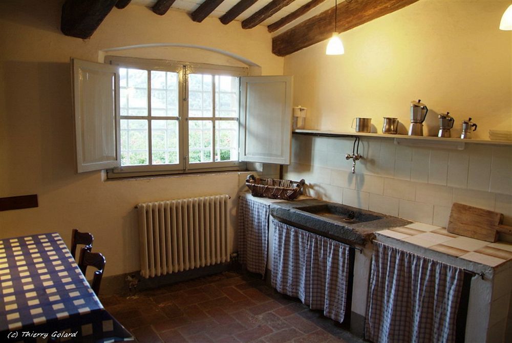 Fattoria Di Bacchereto - Guest House Exterior foto